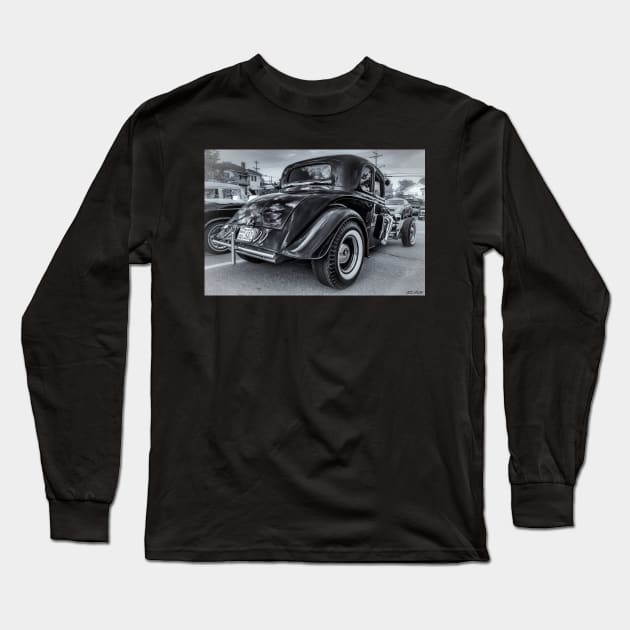 Tradional Style Hot Rod Long Sleeve T-Shirt by kenmo